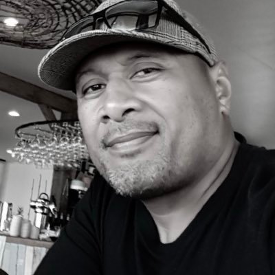 lau_simona's profile picture. Happily Married GenX!💍 Enjoying the family life, cooking, beach, hikes, music, my garden n my cats. Blessed!☝🏽🙏🏽🐈🌊🚴‍♂️🏖️💐OneNZOneNation 🚫DM, n IDFB