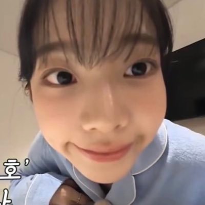 karwinbluu____'s profile picture. katarinabluu 나도 파란색 좋아해 -winterbluuu