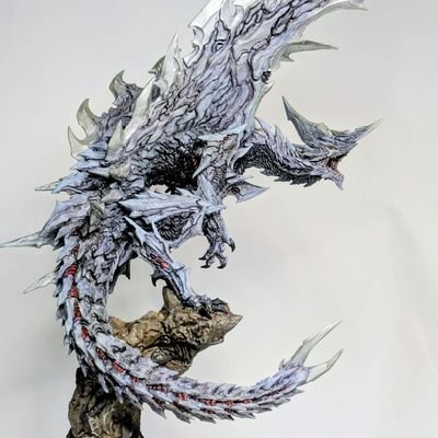 bita2bitter1's profile picture. モンスターメインでフィギュア作ってます
粘土（2020.11~）　ZBrush(2023.11~)