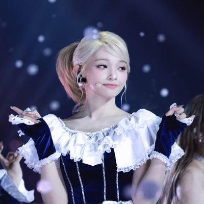 EmjhayXDD's profile picture. Music is life  

#Blackpink #Rosé #UNIS 🫶 #Gehlee💓 #Dustbia 💛🫶