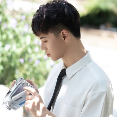 haoer215's profile picture. 