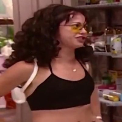 meninapapagaia's profile picture. em busca de personalidade