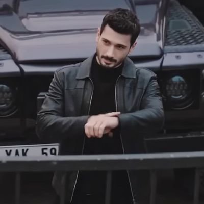 sad_halo91275's profile picture. 