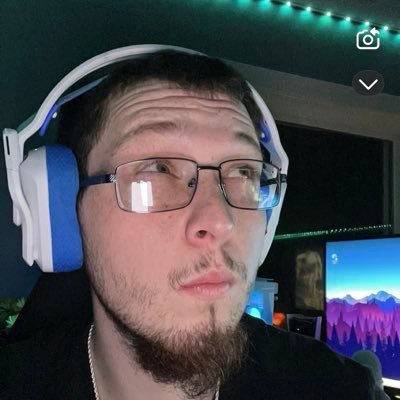 Flawzuh's profile picture. Creator & Streamer | Business: Flawzuh09@gmail.com |
