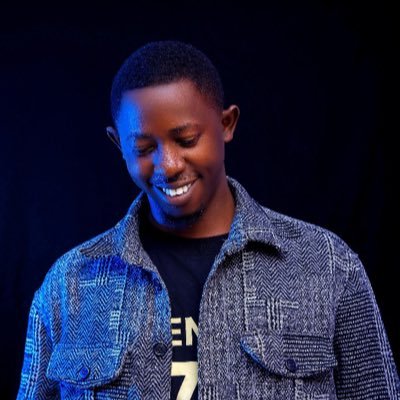 AndrewMugula's profile picture. 𝕩