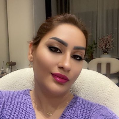 GoldenroseMadar's profile picture. نقاش / میکروبیولوژیست/ مادر / متاهل/علاقمند به نوشتن حرف‌هایی از جنس قلب