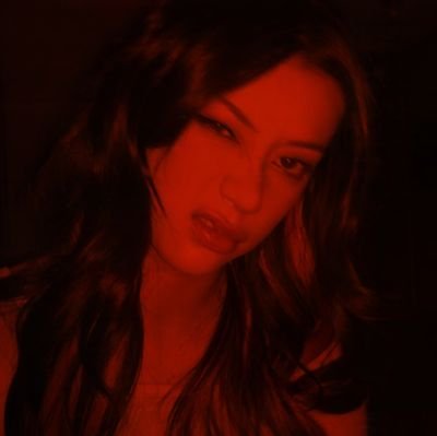 eszcarlate's profile picture. ﹒ㅤ⨯ㅤ𝒮𝑖𝑙𝑒𝑛𝑐𝑖𝑜﹒  ࣪ ──   土  |  https://t.co/IJ02yNR1hD   ㅤㅤㅤㅤㅤㅤㅤㅤㅤㅤㅤㅤㅤㅤㅤㅤㅤㅤㅤㅤㅤㅤㅤㅤㅤㅤㅤㅤㅤ