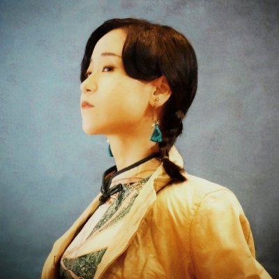 saionji_yuuki's profile picture. 演劇集団「こちら側」主宰 🐐 ( @kochira_gawa ) 
長年の香港映画・ノワール映画オタク。あの頃の空気感を舞台創作💥

【Thanks🐍】11/14-16『 #爛尾樓の蛇 』

【Profile🪷】元・放送企画美術課(AD/美術/放送台本)│少林寺拳法 准拳士/助士