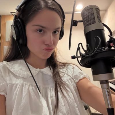 livrianas's profile picture. 