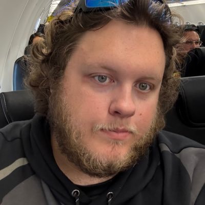 JayAxi0m's profile picture. 26 | Previous Halo player |