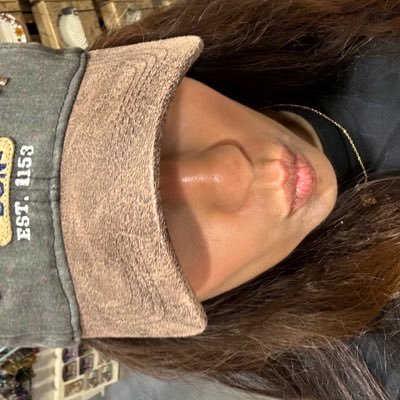 btflblue's profile picture. ¯\_(ツ)_/¯ | life’s better on Saturn 🪐