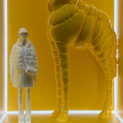 RolfHoefer's profile picture. Independent, original thoughts. Onchain interests. Investor, entrepreneur, best-selling author. Cultur3. MetaCartel Ventures DAO. Opinions are my own.