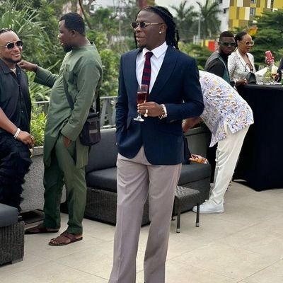 Dhollar11's profile picture. @realmadrid fan🤍|| @stonebwoy🐐 || Lyricaljoe 🎶 

 God, Mom and Money in that order❤
Everything's By Grace💯
Matthew 19:26