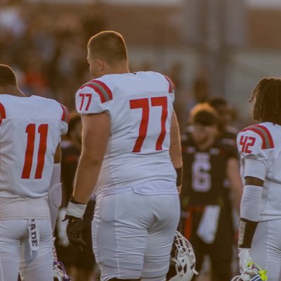 thomas_peveto's profile picture. 6’5 315 Transfer Portal OL 3 years of eligibility  3.2 gpa
