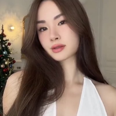 Laura_Lopez39's profile picture. Partner of Alice + Olivia  Clothing Company https://t.co/RKqiUAwEQu  Entrepreneur on the grind  | Charity advocate | Motivational quotes | Single mom