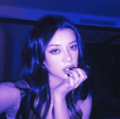 missposesssive's profile picture. @juventusfc 🇨🇦 @LFC @F1 | Logan ♡