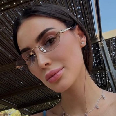 BauerEliana_1's profile picture. Elohim will keep fighting and protecting his Children!!! proudly Jewish🇺🇸🇮🇱