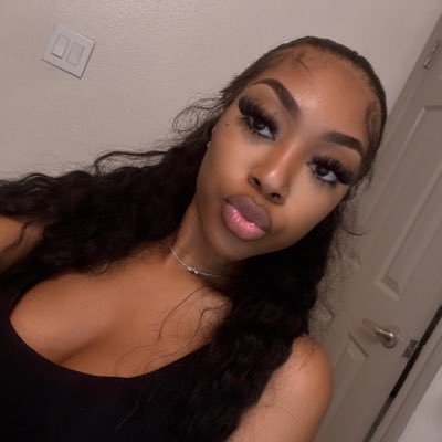 janiellelei's profile picture. IG: Janiellelei | 23