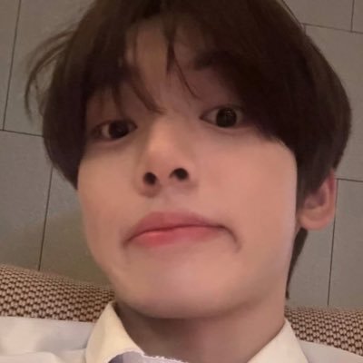 hamsternihanbin's profile picture. 🩶 ᴘᴀʀᴛ ᴛɪᴍᴇ ꜱᴛᴜᴅᴇɴᴛ, ꜰᴜʟʟ ᴛɪᴍᴇ ᴢᴇʀᴏꜱᴇ— ᴘʜ ʙᴀꜱᴇᴅ || ᴍᴀᴋɴᴀᴇ ʟɪɴᴇ ʙɪᴀꜱᴇᴅ 🎧 𐙚˙⋆.˚ ᡣ𐭩 ˙🧷 ̟ ᴏᴛ9 ᴄᴏʟʟᴇᴄᴛᴏʀ ~ ──★ ᴡᴇꜱᴛɪᴇ ʟʏᴋʏᴏᴜ ꜱᴇᴇɴ ꜱᴛᴀʀᴍʏ