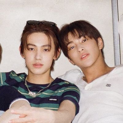 diazemine's profile picture. 