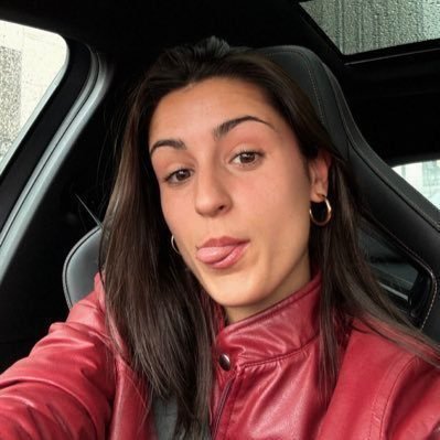 kikamarilia_'s profile picture. @MariliaMreal • @Corinthians • @SCCPFutFeminino •