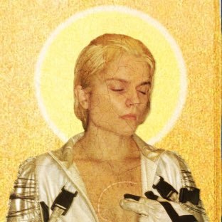 HeartBrkSoup's profile picture. I sing and write music, sometimes both at once. World’s first, and likely only, one-woman Jarboe cover band. Cosplay Menace