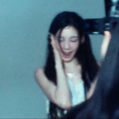 lowrespty's profile picture. พี่แทยอนเหมียวๆคนเดียวไม่แบ่งคัย😼