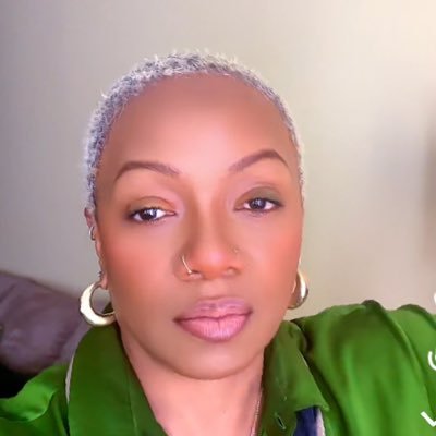 claudianbarnes's profile picture. Interiors & Beauty for the Modern Woman | Luxury Minimalist Finds | Skincare, Home Decor + Lifestyle Essentials to Elevate Everyday Living.