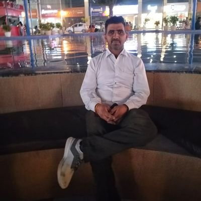 Karwarajendra11's profile picture. 