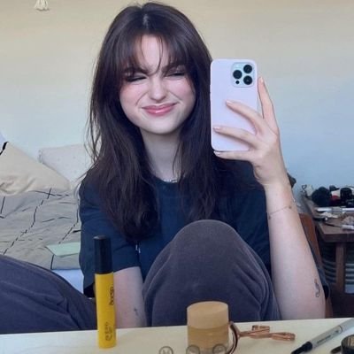 Mysterious_98's profile picture. 