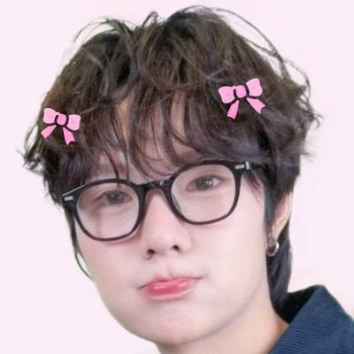 lovebabyjinnie's profile picture. 🎧 — 𝐟𝐚𝐧 𝐚𝐜𝐜 💿 ‧₊˚ หวีดหมดไม่สนลูกใคร ꒰՞ ꜆ ܸ. . ܸ ՞꒱꜆ * 🧺🛋🍞 ! 🛼🏄🏻‍♀️🫶🏻 ♥︎ kpop tpop พซต กนป ตฟว (stan DMD) etc คู่วาย เพราะเราเป็นสาววาย 👅