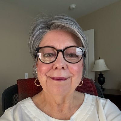 DiSwanson77's profile picture. Wife/Mom/Grandma/Conservative
