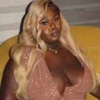 scorpioniceyes's profile picture. 🧚🏿🎀 Entitled Nigerian Diplomat • Music Connoisseur • Paid to Exist 🧘🏿‍♀️• RACK • @goddessxscorpi BU 🧚🏿‍♀️🎀