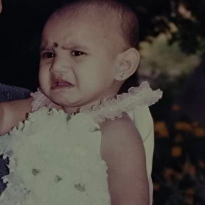 ShamithraSundar's profile picture. love posting whatever i feel like and being cringe with the comments off 🪿