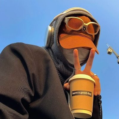 arkiics's profile picture. 