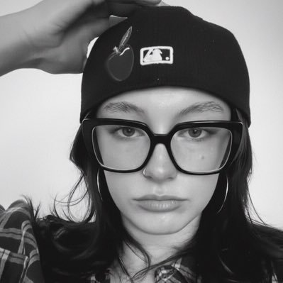 hilzeyysc's profile picture. her neyse :d