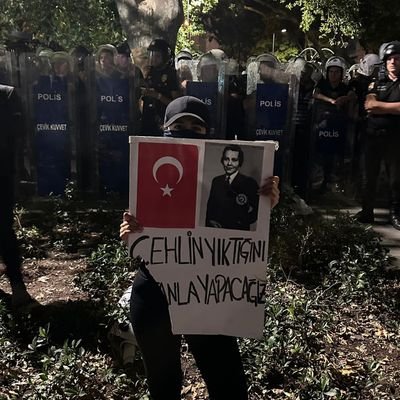 sabihagokcen_'s profile picture. TÜRKÜM DOĞRUYUM ÇALIŞKANIM
                                                                                kavun severler derneği kurucusu 🍈