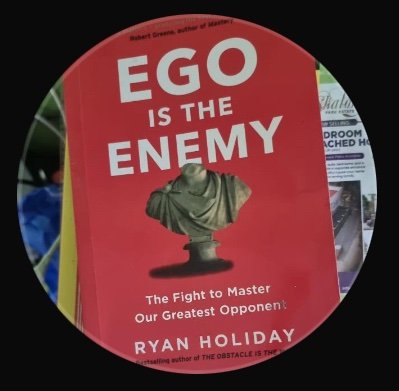 LuCio_LyOn_'s profile picture. 