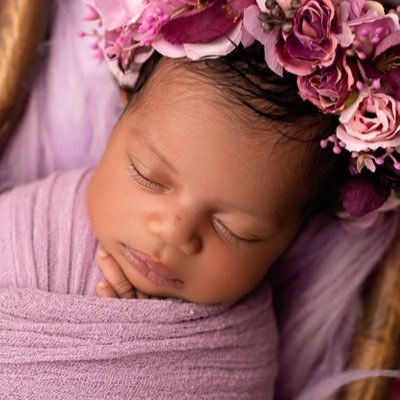 SucxyVicky_01's profile picture. believe in yourself,you’re braver than you 🤔 think        (WIZKIDFC