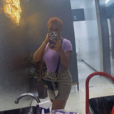 nayaofficialgee's profile picture. Baby/soft girl era unveiled.💆 Don't stress me please🙏 Crocheter 🧶✂️