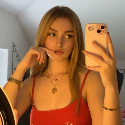 hinatashyhyuuga's profile picture. Building @datamilioNFT and creating content for @irys_xyz