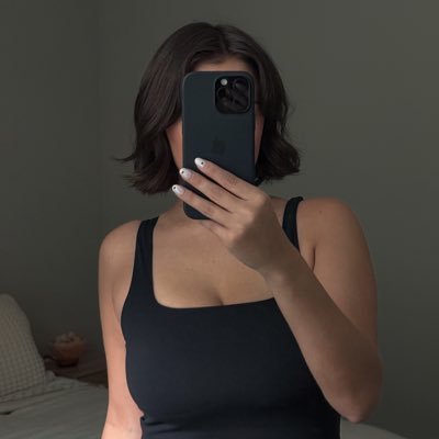 theofficialrisa's profile picture. @twitch partner & @youtube creator | ✉️: theofficialrisa@gmail.com