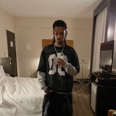 shelovesfye's profile picture. #LDC