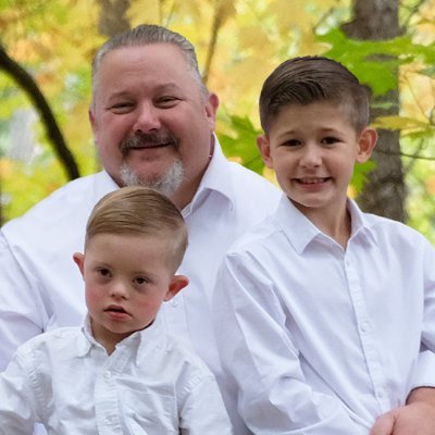 ProFamilyIL's profile picture. Christ follower, husband & father of 8 kiddos, director of pro-life/pro-family https://t.co/AVdc9H9ZR4 & https://t.co/pcT86S2TFt.