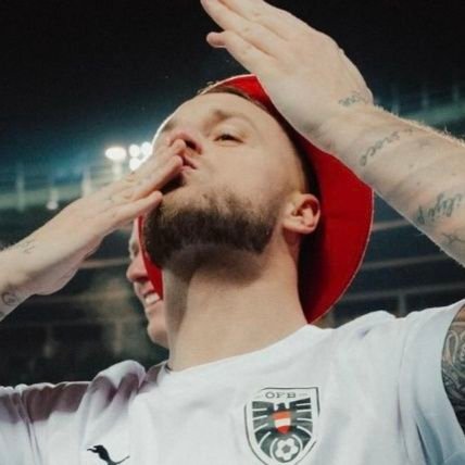 sm1le_trade's profile picture. CS skin enthusiast

https://t.co/Hupdt8RNJ5