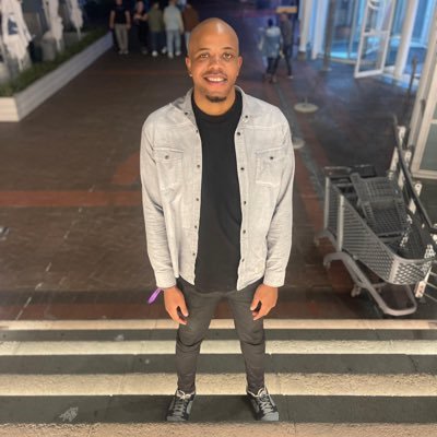 olympars's profile picture. IG : @olympars🇿🇦