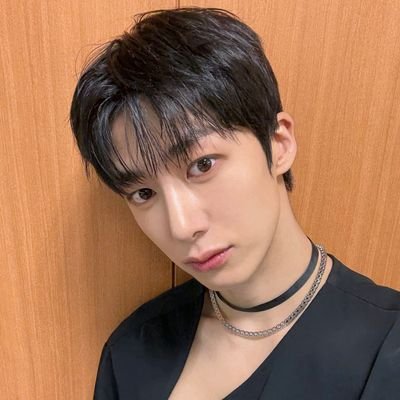 love_ya_mbb's profile picture. 