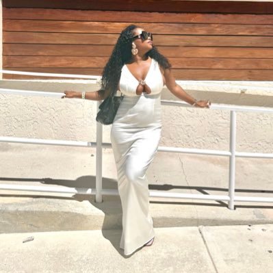 misszlee_'s profile picture. Fashion | Scrum Master |