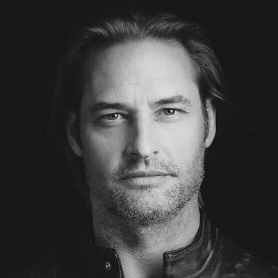 OskyElMagno's profile picture. 𓅓𝑳𝒂 𝒗𝒆𝒓𝒅𝒂𝒅 𝒆𝒔𝒕𝒂́ 𝒂𝒍𝒍𝒂́ 𝒂𝒇𝒖𝒆𝒓𝒂.𓂀 ✍︎.                    

                        𓂀🇲🇽𓃰