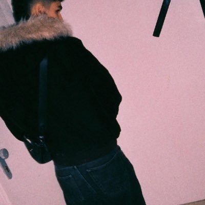 AlphaBryanGnzlz's profile picture. 20 young master i know you like it. 25$ to talk ¡Hola! Abre este enlace para enviarme dinero en Revolut: https://t.co/9N4HVbrbKT